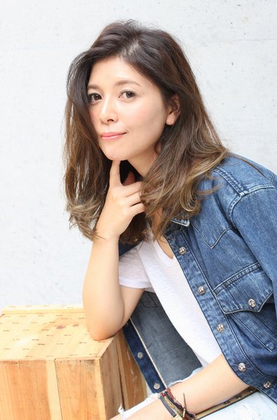 SALOON | 本町のヘアサロン