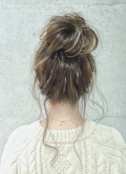 SALOON | 本町のヘアサロン