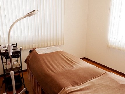 サロンクローバー | 加古川のアイラッシュ