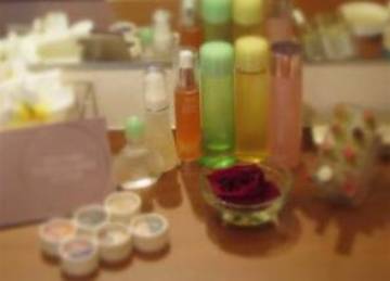 コスメ＆メイクプルメリア | 松山のエステサロン