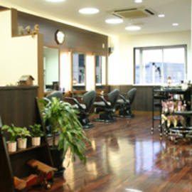 ALUFA interactive.M 川内店 | 八丁堀/白島/牛田のヘアサロン