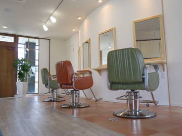 gram Hair Resort | 松山のヘアサロン