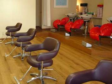 selfish | 宇和島のヘアサロン