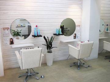 ｈａｉｒｍａｋｅＧｅｎｏａ | 松山のヘアサロン