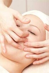 Cosmetic Cure | 新宿のエステサロン