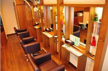 Peaceful | 青森のヘアサロン