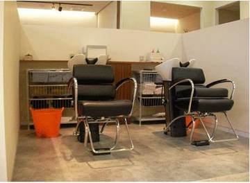 SUN TRAP | 古河のヘアサロン