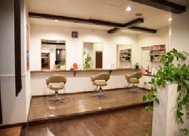 Iris hair design | 各務原のヘアサロン