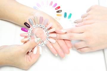 uinail | なんばのネイルサロン uinail | なんばのネイルサロン