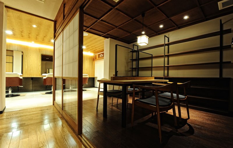 beautism moon | 御茶ノ水のヘアサロン