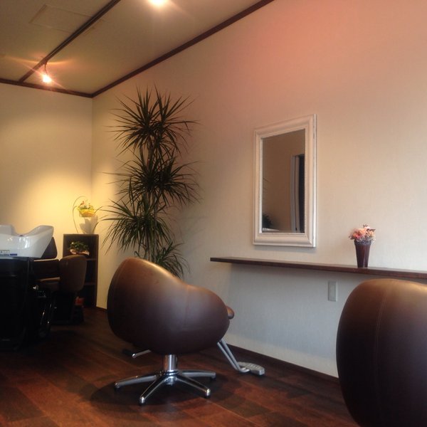 hairsalon Nest | 諏訪のヘアサロン