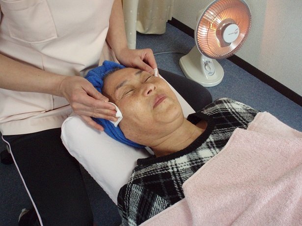 横浜市緑区キャビテーションコースもあるデイジー整体院 | 青葉台のエステサロン 横浜市緑区キャビテーションコースもあるデイジー整体院 | 青葉台のエステサロン