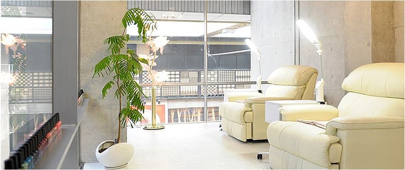 LUMIERE | 鹿児島のネイルサロン