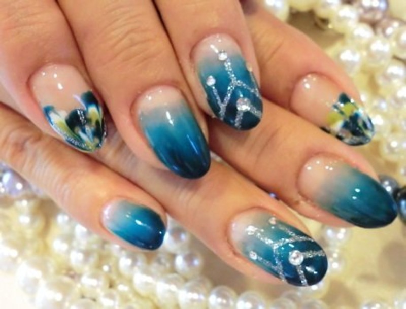 Ava Nail 藤が丘 アバネイルフジガオカ 愛知県 大曽根 黒川 のネイルサロン ビューティーパーク