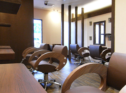 ロハスサロン ANGIE 母屋店 | 御坊のヘアサロン ロハスサロン ANGIE 母屋店 | 御坊のヘアサロン