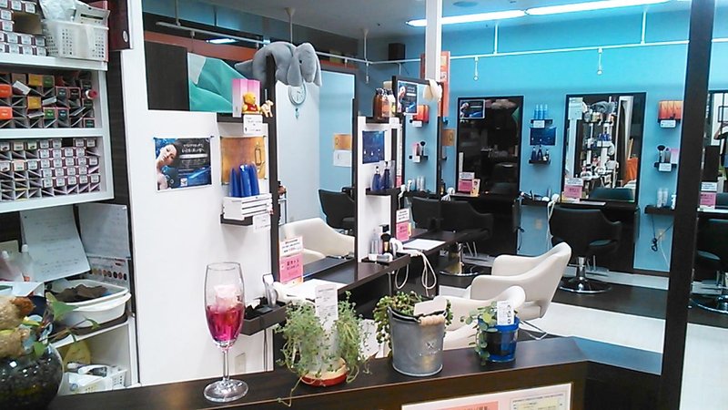 ヘアーサロンシーズン そうてつローゼン磯子店 | 横浜のヘアサロン