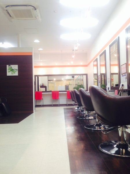 ヘアーサロンシーズン 島忠ホームズ仙川店 | 調布のヘアサロン ヘアーサロンシーズン 島忠ホームズ仙川店 | 調布のヘアサロン