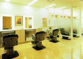 美容室トシ・ミヤコシ | 砺波のヘアサロン