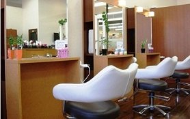 メリィ・メリィヘアーハウス ザ・ビッグエクストラ萩店 | 萩のヘアサロン メリィ・メリィヘアーハウス ザ・ビッグエクストラ萩店 | 萩のヘアサロン