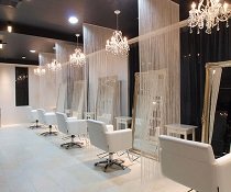 LA ROUGE | 黒部のヘアサロン