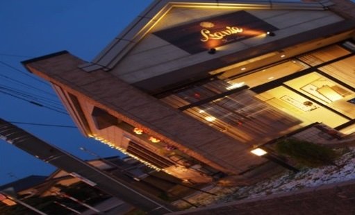 ラヴィ美容院 | 黒部のヘアサロン