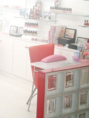 salon＆school NAIL’SRAVI | 長崎のネイルサロン