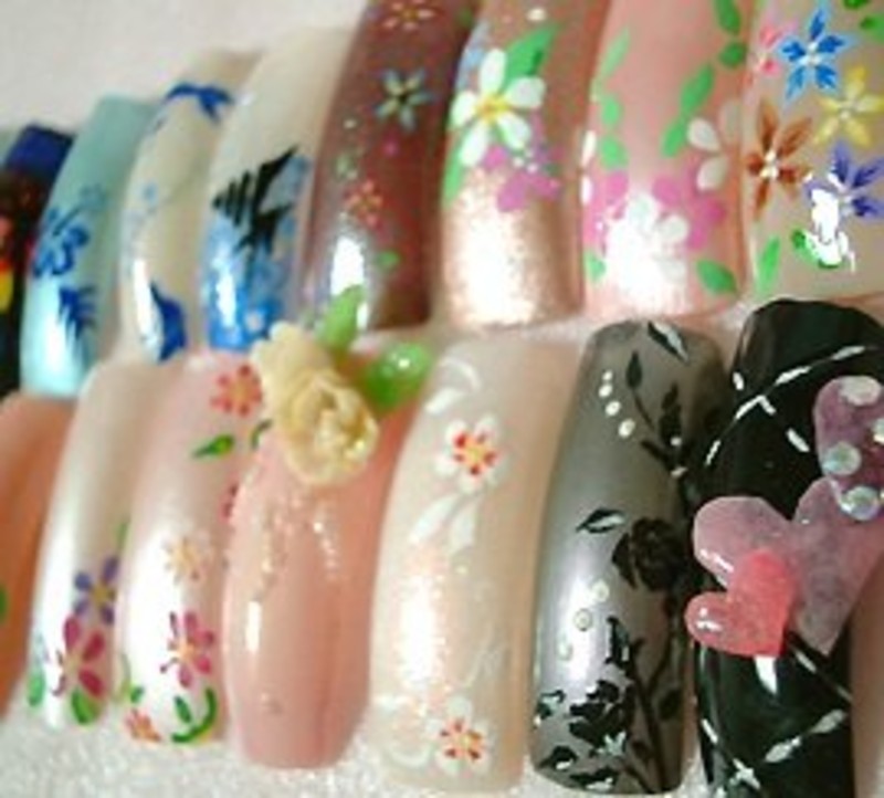 Salon School Nail Sravi サロンアンドスクールネイルズラヴィ 長崎県 長崎 のネイルサロン ビューティーパーク