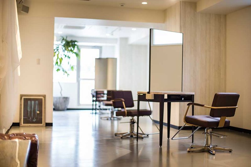 Dless (ドレス) | 平塚のヘアサロン