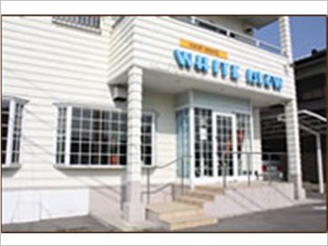 ホワイトブロー | 四日市のヘアサロン