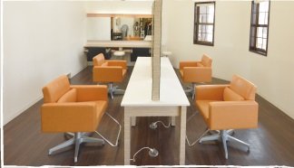 Lapel green | 大分のヘアサロン