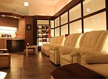 RAQOONE 八幡町店 | 仙台のリラクゼーション RAQOONE 八幡町店 | 仙台のリラクゼーション