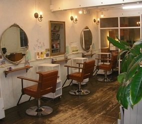 hair room antibe | 白石区/南区/豊平区周辺のヘアサロン