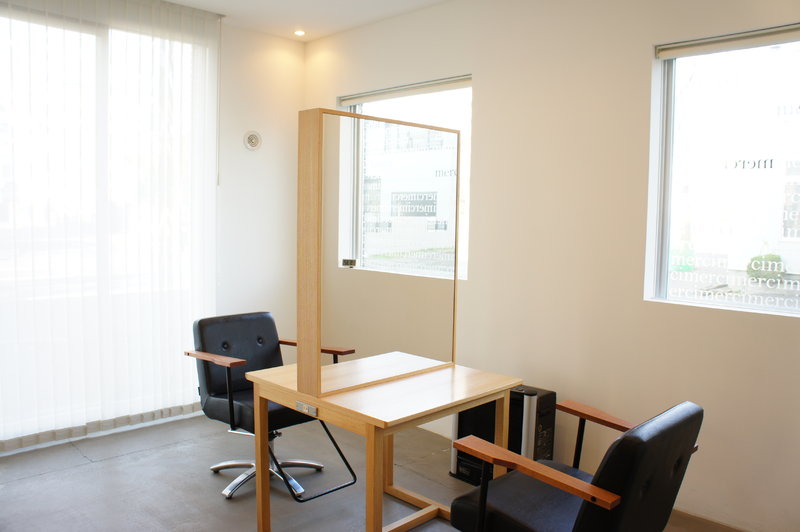 merci | 北区/東区周辺のヘアサロン