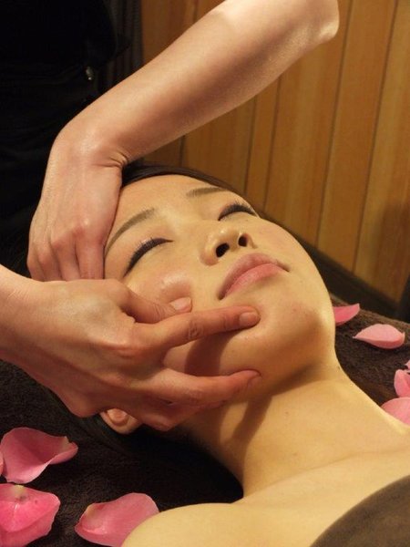 Amande oeil(アマンドゥ ウュ) | 郡山のリラクゼーション Amande oeil(アマンドゥ ウュ) | 郡山のリラクゼーション