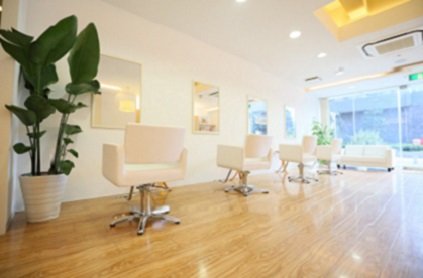 genie 【ジーニー】 | 大津のヘアサロン