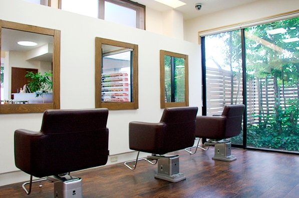 Beauty House LOVE | 高岡のヘアサロン