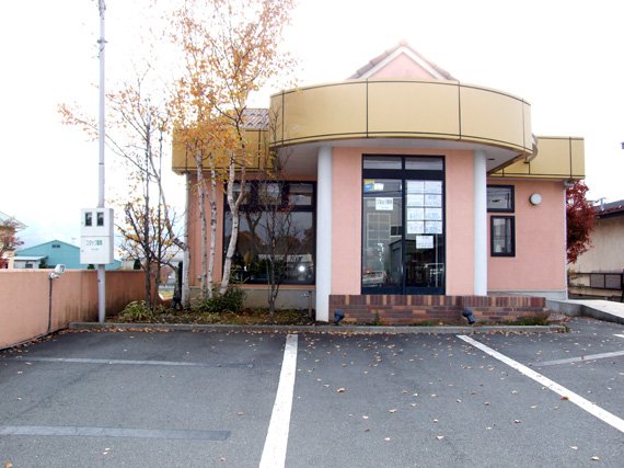 ライトハウスアーティスティックヘアー | 富士吉田のヘアサロン