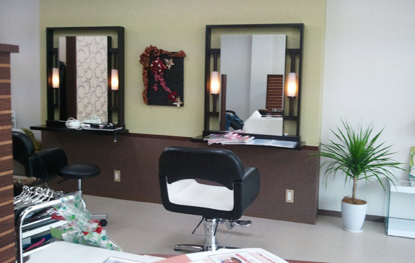 美容室Squeeze | 焼津のヘアサロン