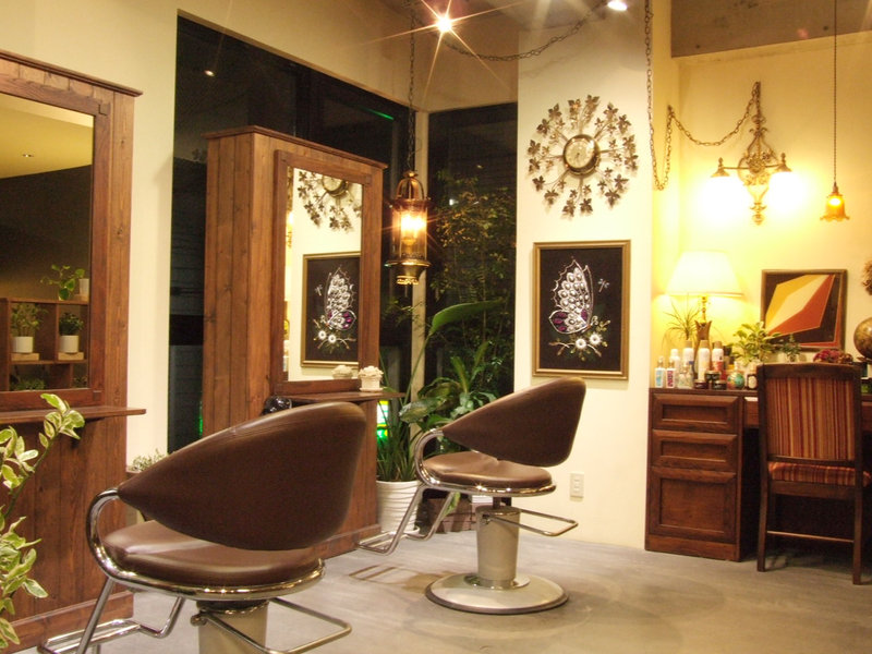 3 [trevero] | 西新/姪浜のヘアサロン