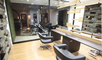 ENTRANCE　DEPARTURE | 大垣のヘアサロン