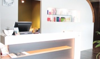 ENTRANCE　DEPARTURE | 大垣のヘアサロン