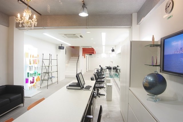 ＧＡＬＡ　ＨＡＩＲ | 甲府のヘアサロン