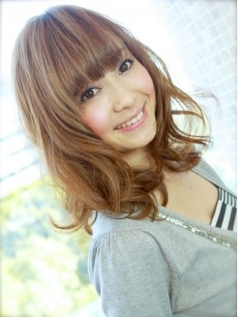 Agu hair garden2　舞鶴店 | 天神/大名のヘアサロン