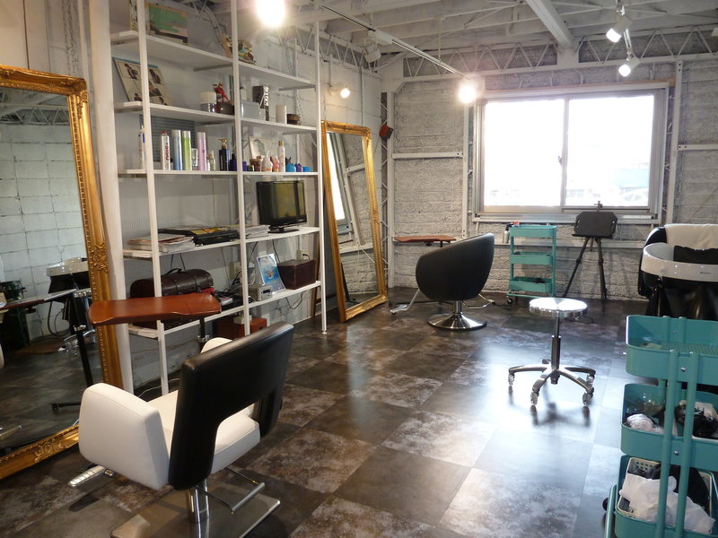 satellite | 御器所のヘアサロン