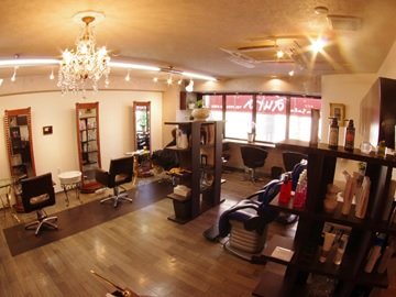 aura | 佐世保のヘアサロン aura | 佐世保のヘアサロン