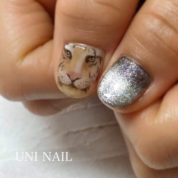 UNI NAIL | 藤枝のネイルサロン