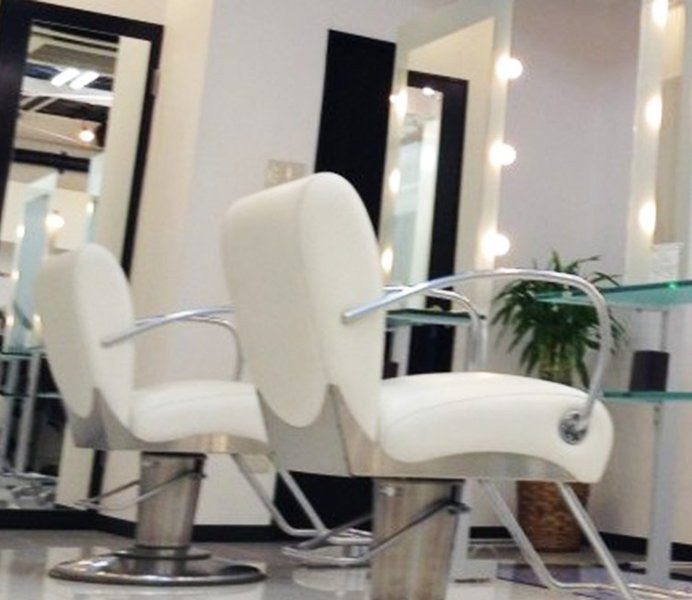 Luxury　Style　RiCH | 甲府のヘアサロン