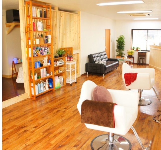 Tear Drive by Salt | 仙台のヘアサロン