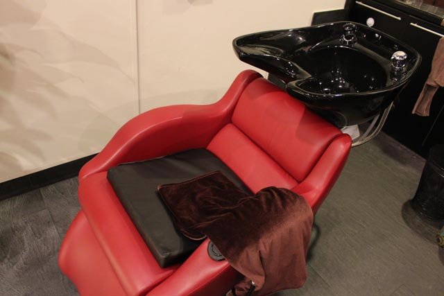 Revive | 香芝のヘアサロン