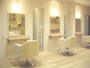 X-axia | 生駒のヘアサロン